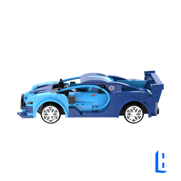 La voiture de course bleue RC échelle 1:20