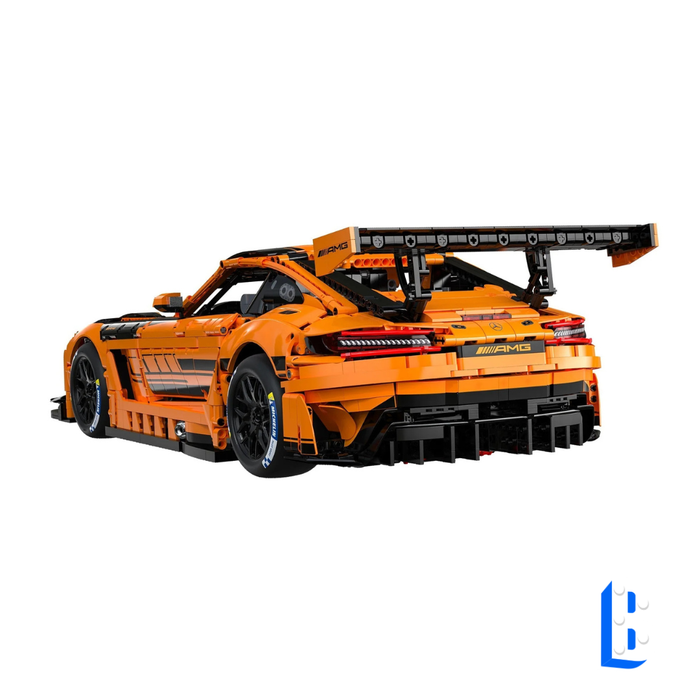 Mercedes AMG GT3 échelle 1:8