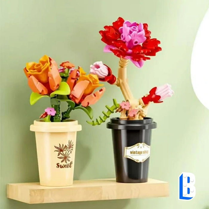 L'ensemble de petits pots fleurit