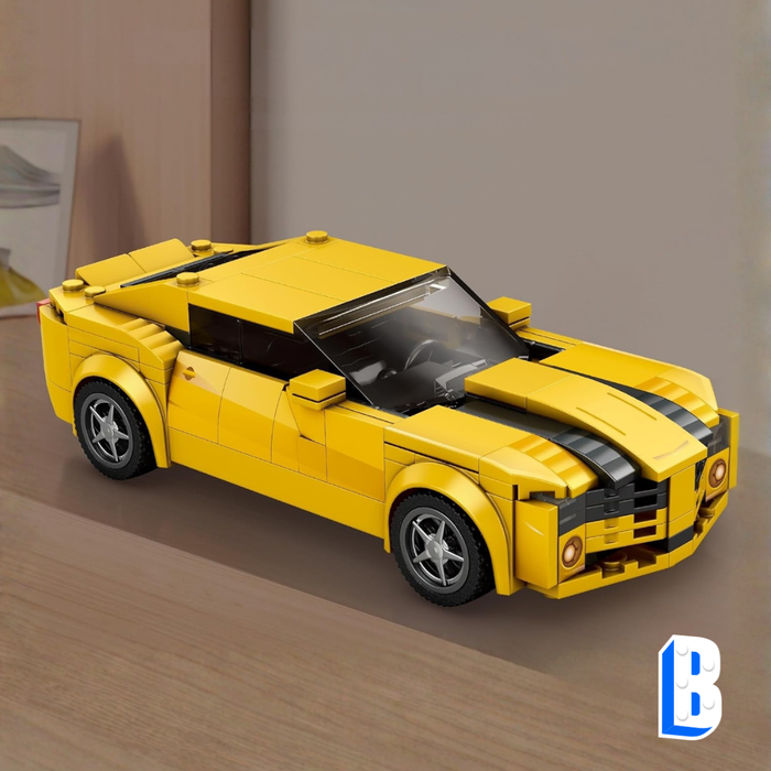 La voiture de sport jaune