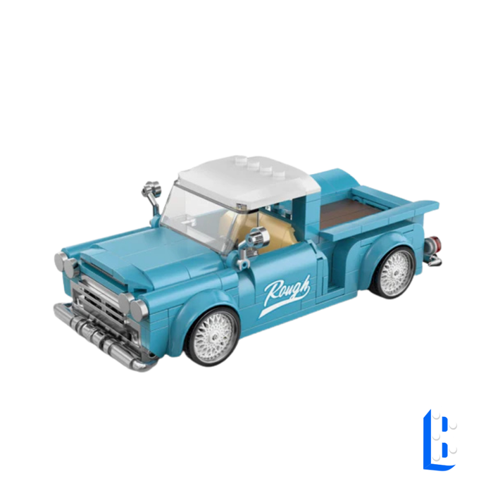 Le pick-up bleu clair (vitrine inclus)
